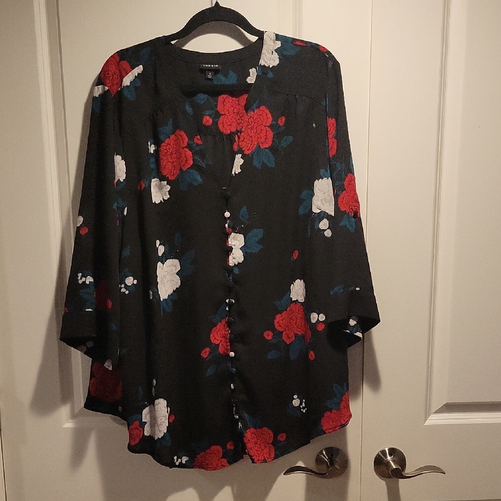Torrid Black Floral Button-Up Top
